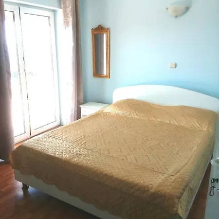 Gazde/Camere de închiriat La Provence